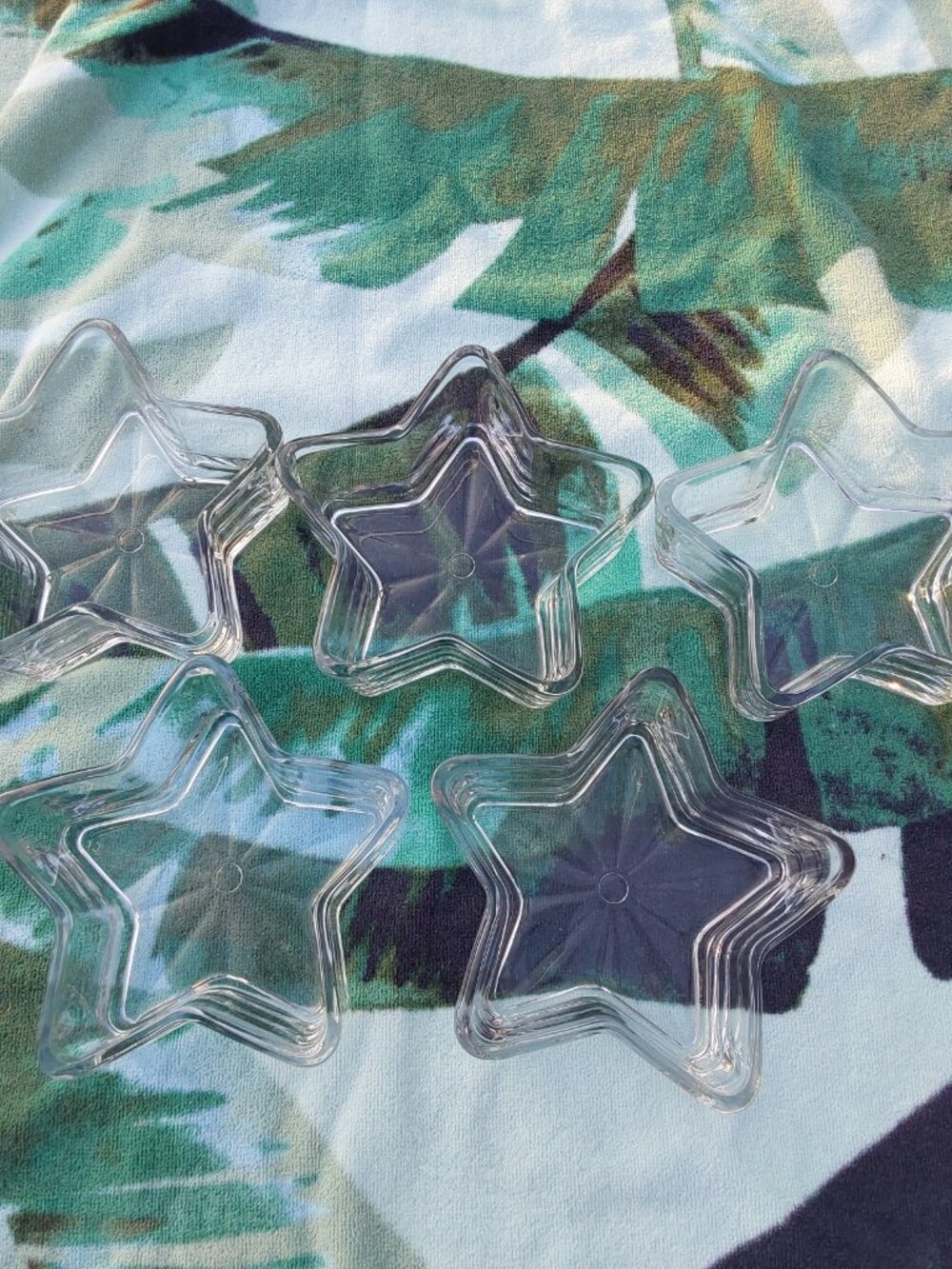 NEW THICK HEAVY GLASS STAR DISHES SET OF 5 BEAUTIFUL - Picture 5 of 7